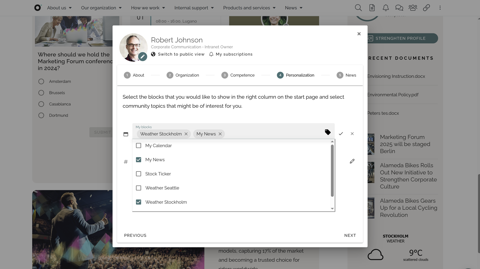 Customizable intranet homepage showing personalization options that enhance the employee experience. Customizable intranet homepage showing personalization options that enhance the employee experience.