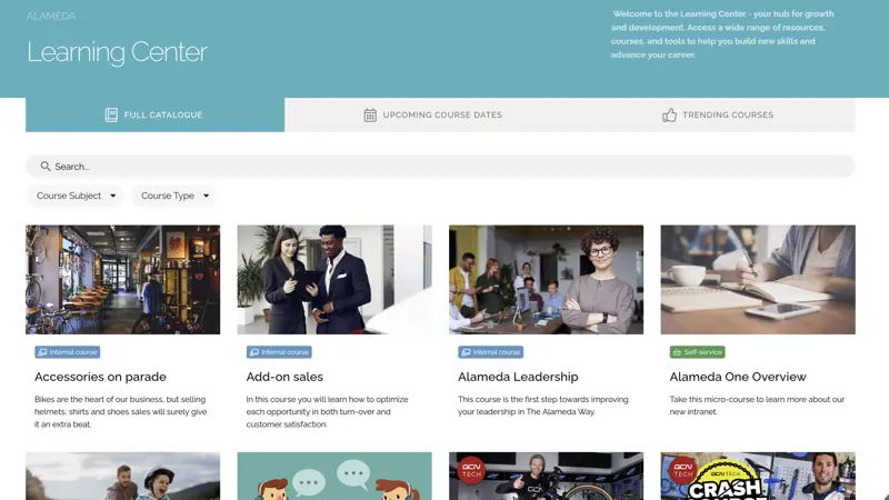 Social intranet software showing messaging, knowledge sharing, and a Learning Center that improves employee engagement and retention.